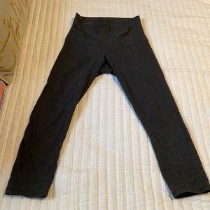 Lululemon high waisted charcoal grey 3/4 legging